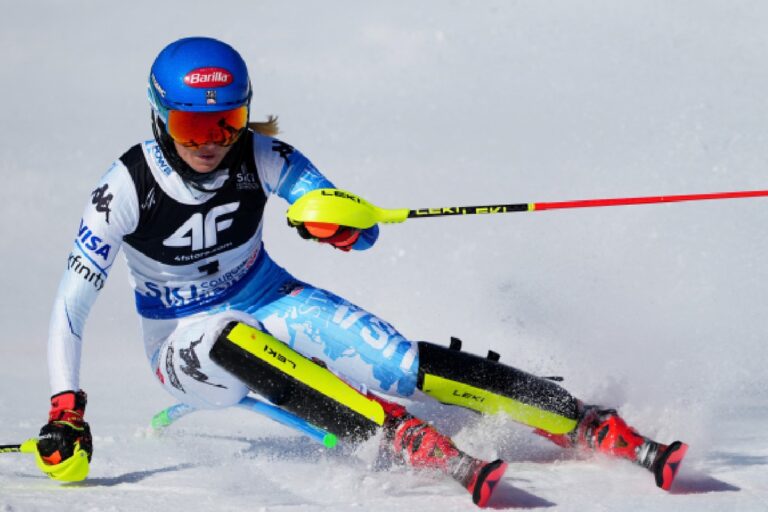 Mikaela Shiffrin donne le ton en slalom aux championnats du monde