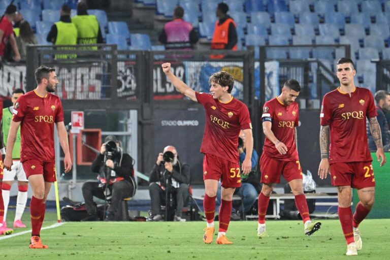 Demi-finales de la Ligue Europa : la Roma devance Leverkusen, la Juve frappe tardivement pour le match nul contre Séville