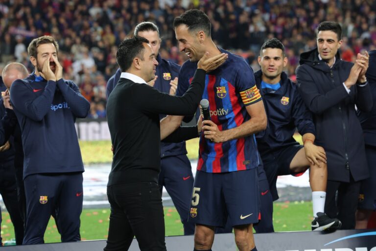 Xavi pense que le remplacement de Sergio Busquets est la clé du succès du Barça la saison prochaine