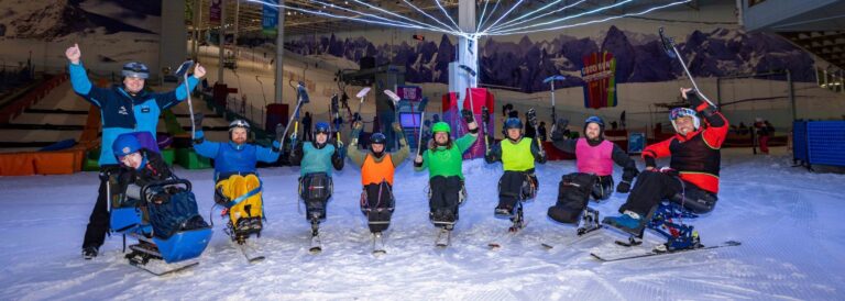 Les skieurs assis battent le record du monde
