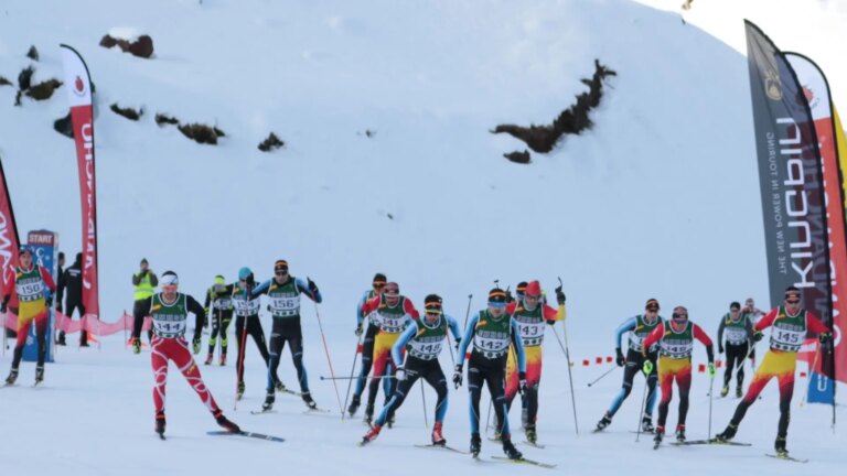Les meilleurs athlètes militaires participeront aux Championnats militaires de ski, qui célèbrent leurs 25 ans
