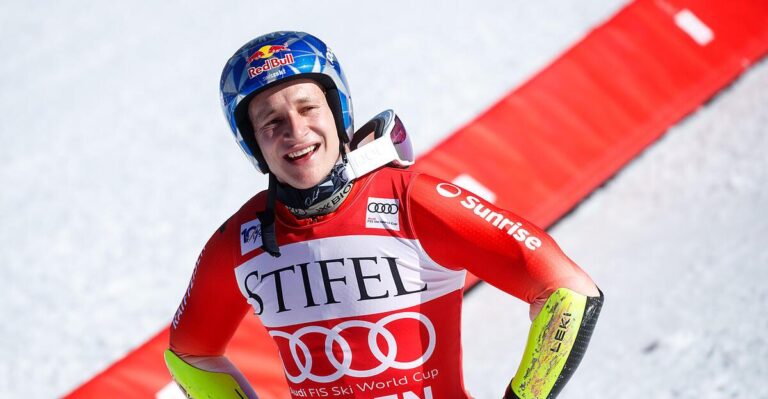 Spectacles vidéo : Pourquoi Marco Odermatt est devenu skieur et non skieur de fond