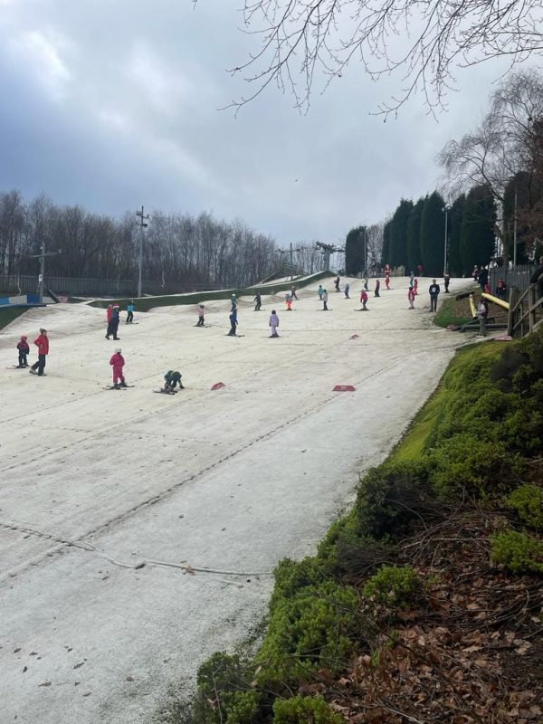Le club de ski North Staffs célèbre son 50e anniversaire