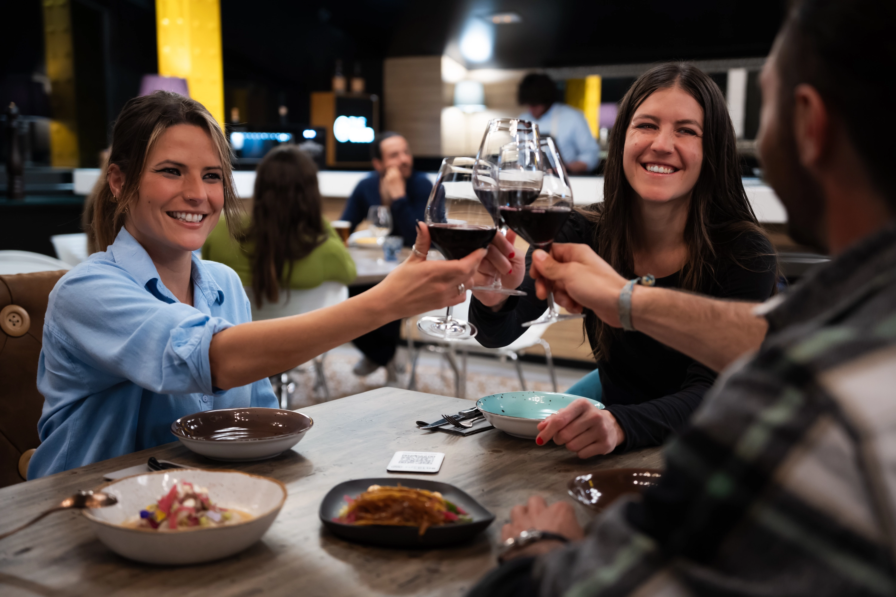 Dans M, le club, la musique et la gastronomie sont rejoints.
