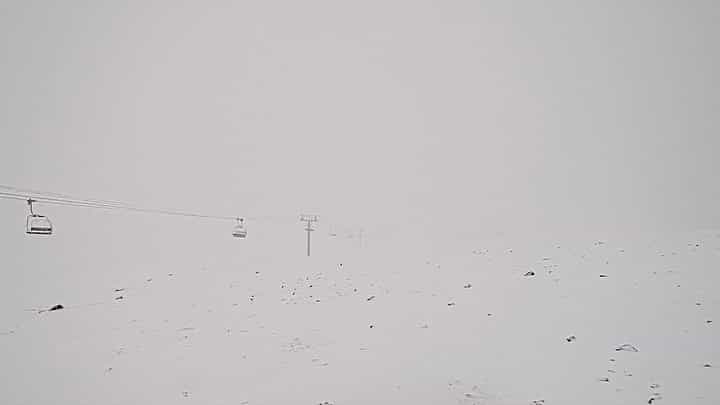 Rare neige d'été pour Banff Sunshine Village. | Photo: Banff Sunshine Village 