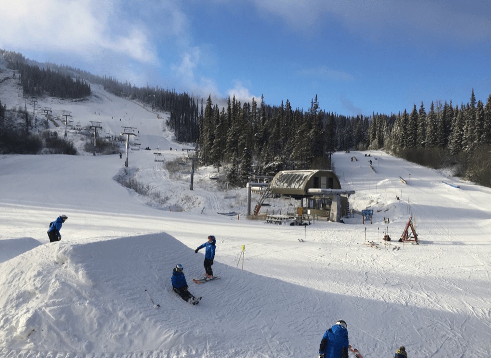 Domaine de ski de détention au Canada