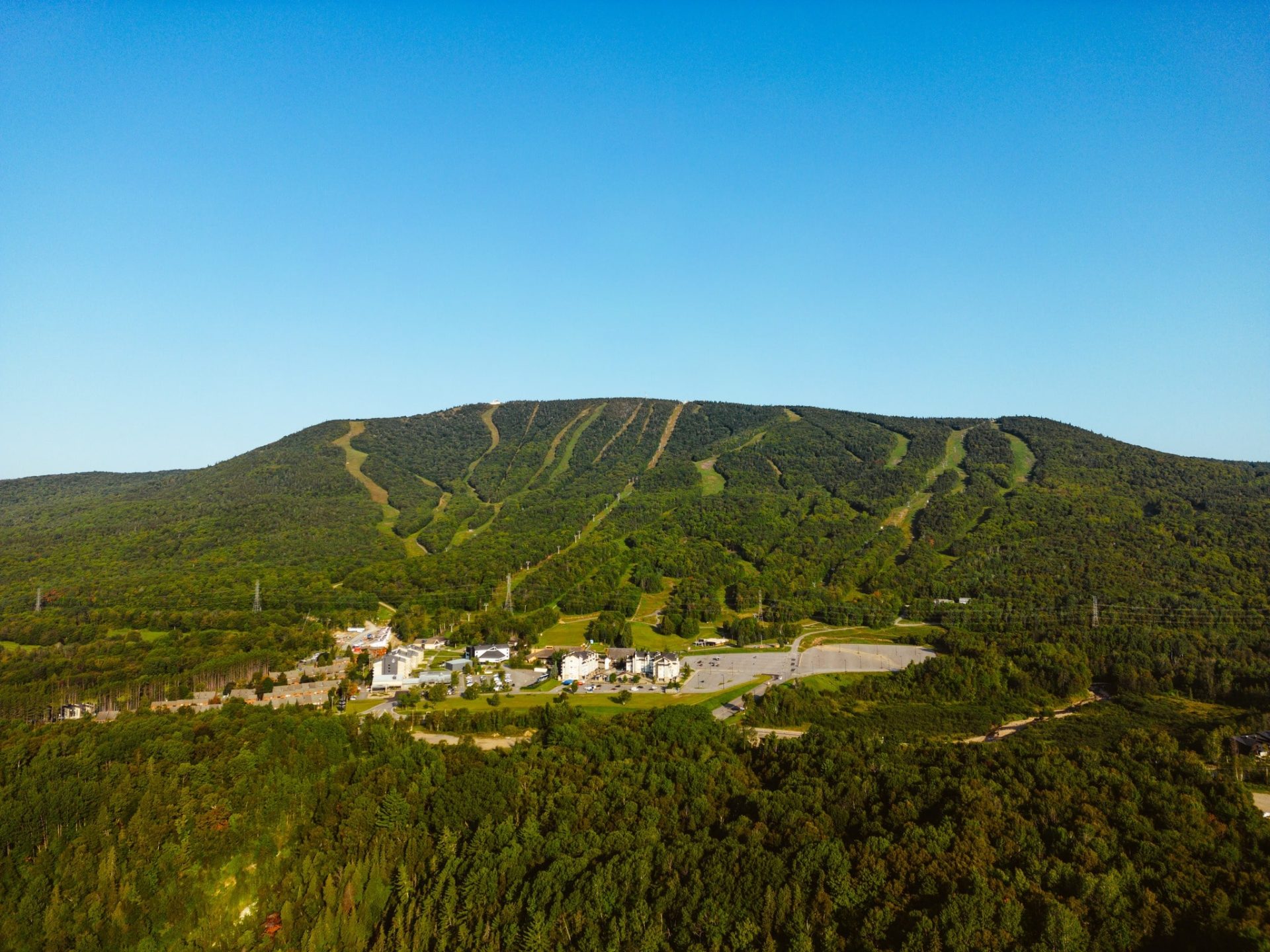 Aérial du Mont Sainte Anne