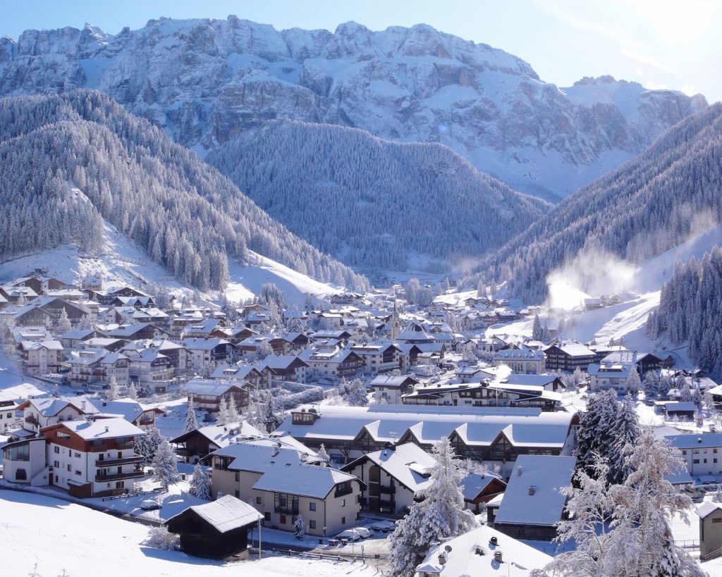 Indépendance de ski Retour en Autriche + Ajouter un choix en Italie & # 038; Suisse