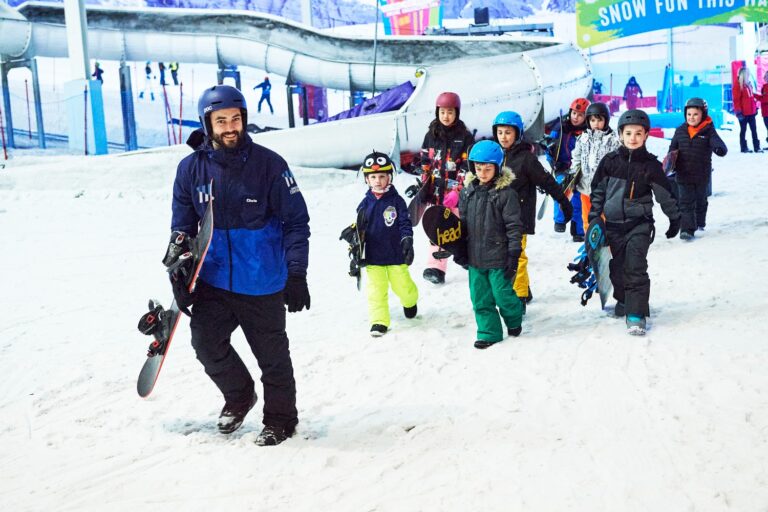 SnowWorld x Snowcentres : le leader européen de la neige indoor