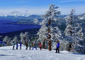 Piste bleue pittoresque accessible via le télésiège Crystal Express