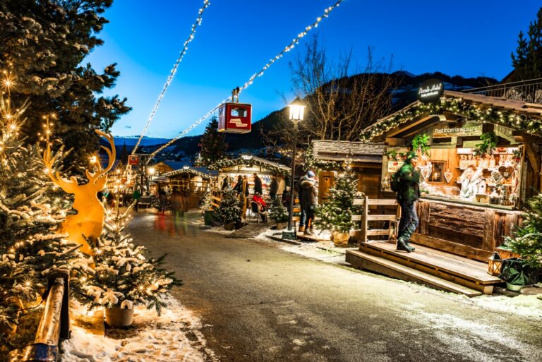 Val Gardena lance l'hiver 2025 avec une ambiance festive et une Coupe du Monde