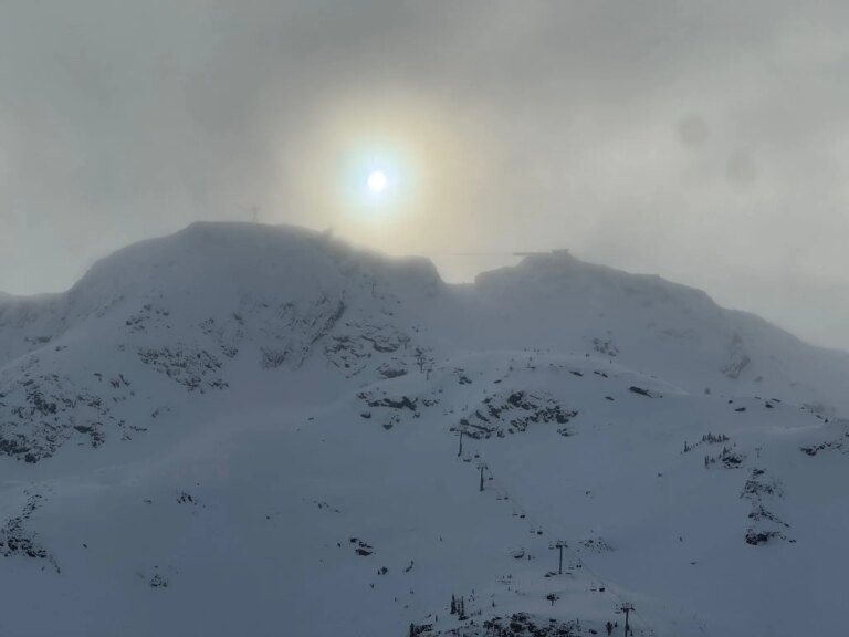 Whistler, Colombie-Britannique, Rapport : Miracle de dernière minute