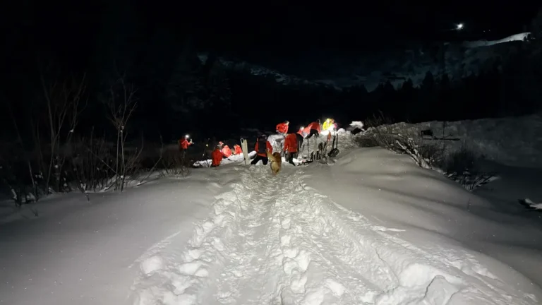 2 snowboarders tués dans une avalanche sur le glacier de Stubai, en Autriche