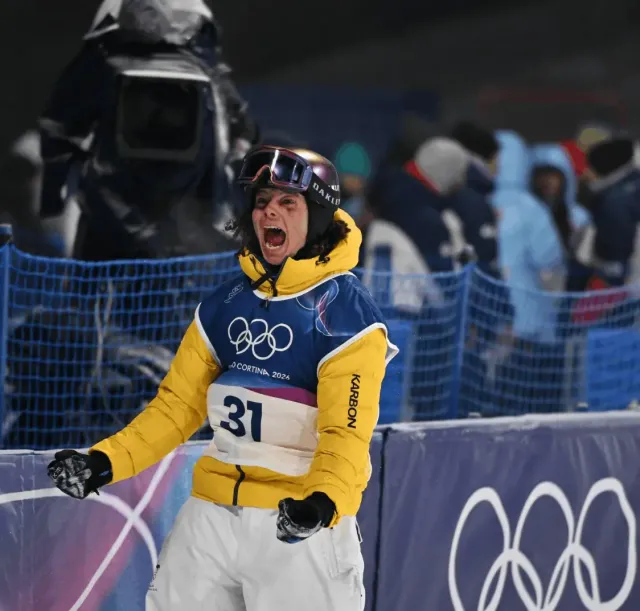 Jeux olympiques de Valentino Guseli