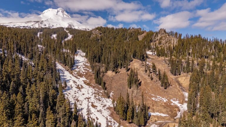 Mt. Hood Meadows, Oregon, annonce la date de fermeture du 12 avril après une saison difficile