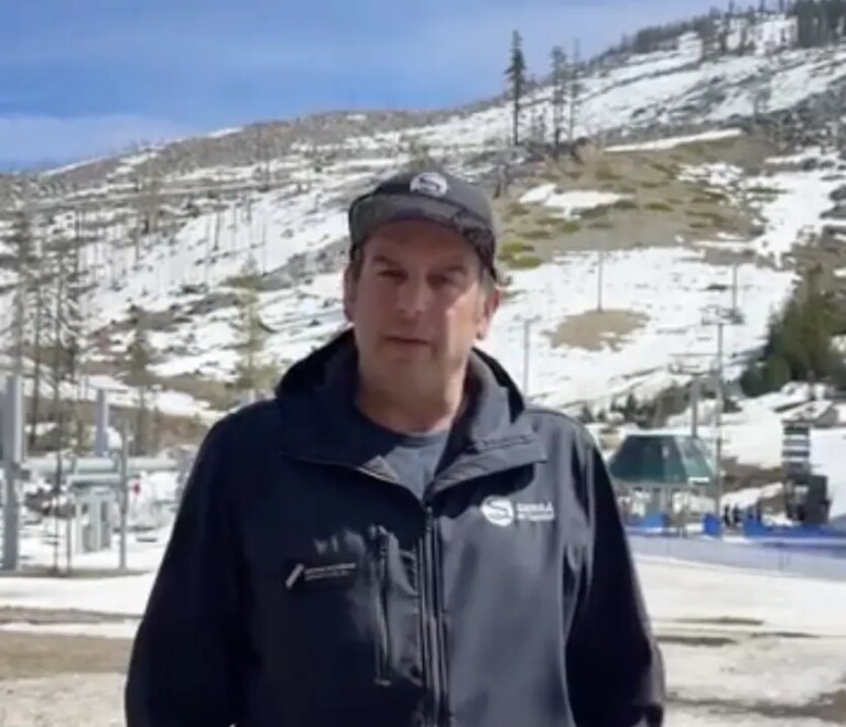 Sierra-at-Tahoe, Californie, annonce la fermeture pour la 79e saison en raison des températures printanières élevées