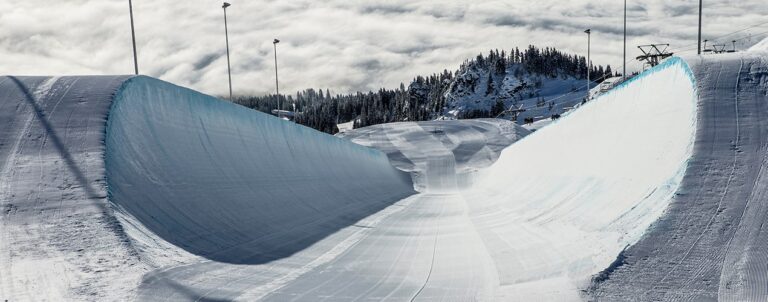 Les 11 meilleurs superpipes publics de 22 pieds à travers le monde