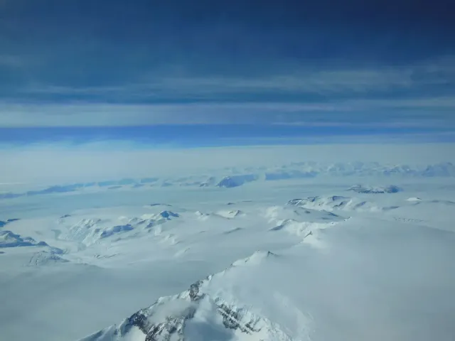 montagnes de l'Antarctique 