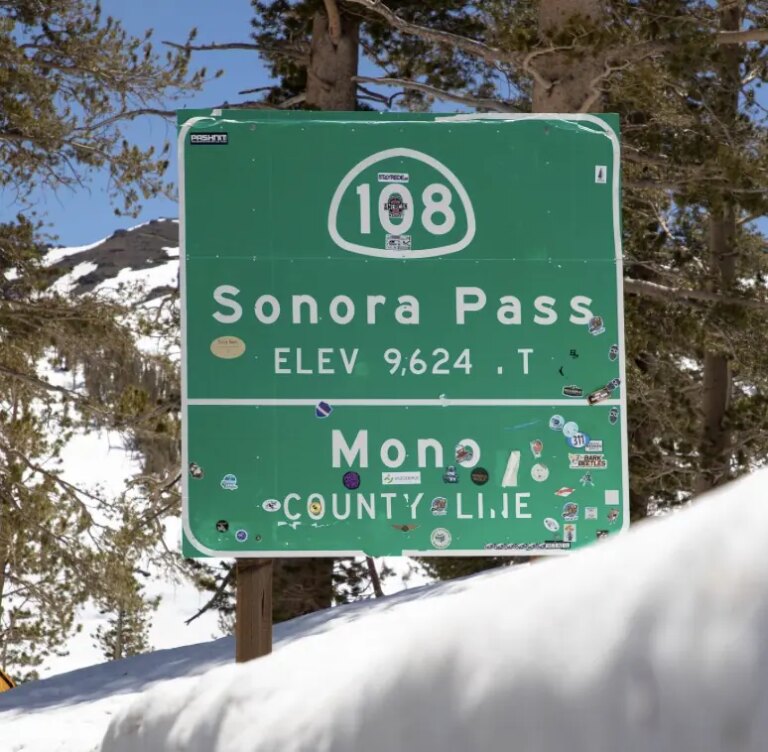 Sonora Pass (State Highway 108), en Californie, ouvre ses portes aujourd&rsquo;hui : est-ce l&rsquo;une des premières ouvertures jamais réalisées ?