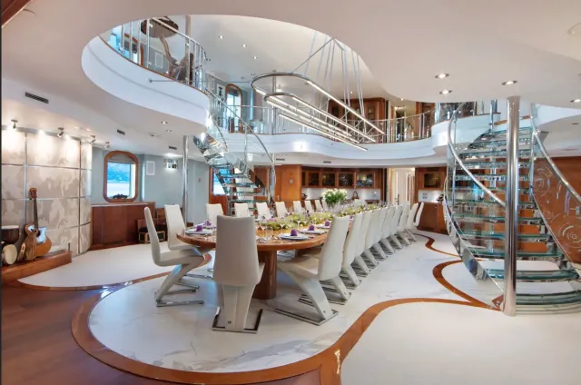 Yacht Sherakhan Antarctique 