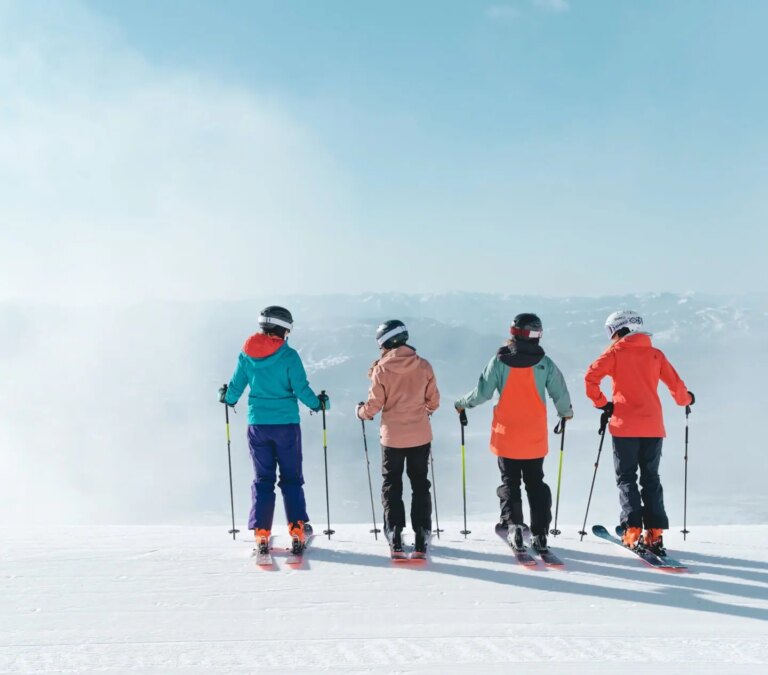 Acheter des skis pour femmes pourrait être plus difficile que vous ne le pensez