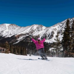 Arapahoe Basin, Colorado, jour de fermeture à nouveau prolongé – la saison s&rsquo;étend désormais jusqu&rsquo;au 17 mai