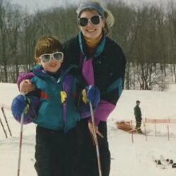 L&rsquo;une des trois stations de ski encore ouvertes dans l&rsquo;Est offre aux mamans une journée gratuite à la montagne
