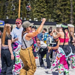 Toutes les stations de ski encore ouvertes en Amérique du Nord à l&rsquo;heure actuelle – Liste complète avec dates de fermeture