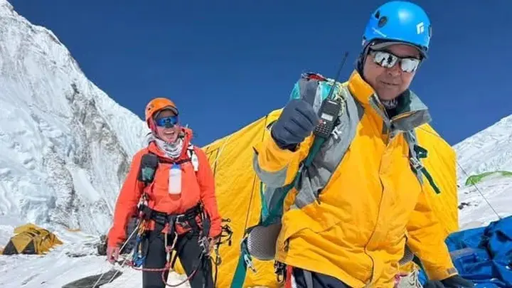 La communauté se mobilise avec GoFundMe pour les guides sherpas suite à une avalanche mortelle sur le mont Makalu, dans l&rsquo;Himalaya