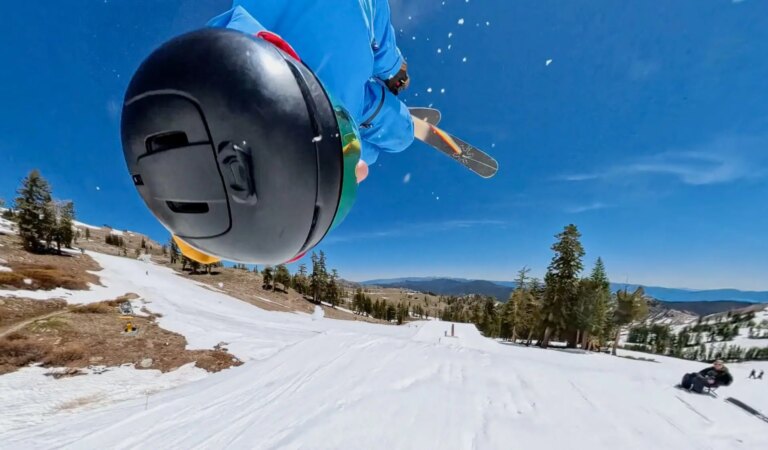 Palisades Tahoe, Californie, rapport : Lancer un D-Spin 720º à l&rsquo;ancienne dans le parc à neige à 48 ans