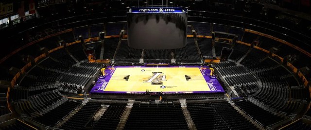 agrafes centre la lakers