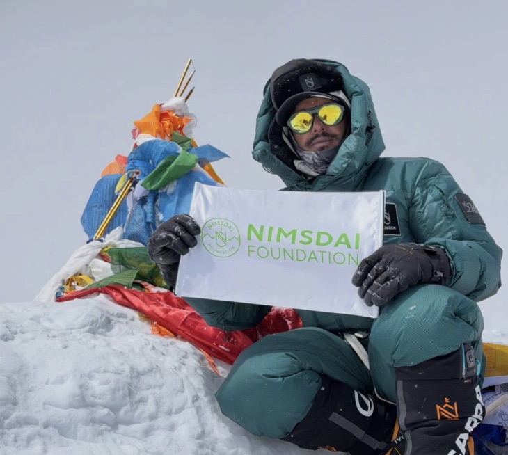 Nims Purja bat son propre record de vitesse lors de la traversée historique Everest-Lhotse