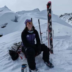 Un garde forestier du service des parcs nationaux tué dans une chute de crevasse à Denali, AK