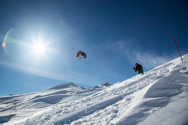 Valle Nevado, au Chili, est la meilleure option dans l&rsquo;hémisphère sud cet été pour les skieurs américains