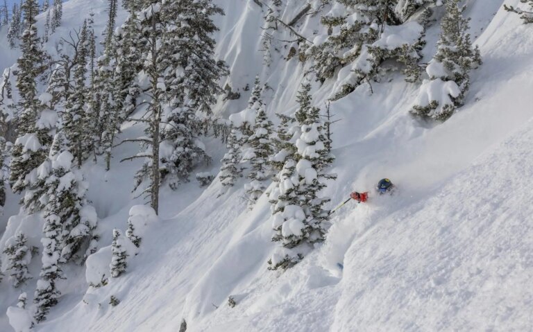 Les stations de ski escarpées les plus sous-estimées en Amérique du Nord