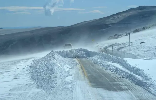 La neige de juin oblige à la fermeture de la route de Beartooth Pass