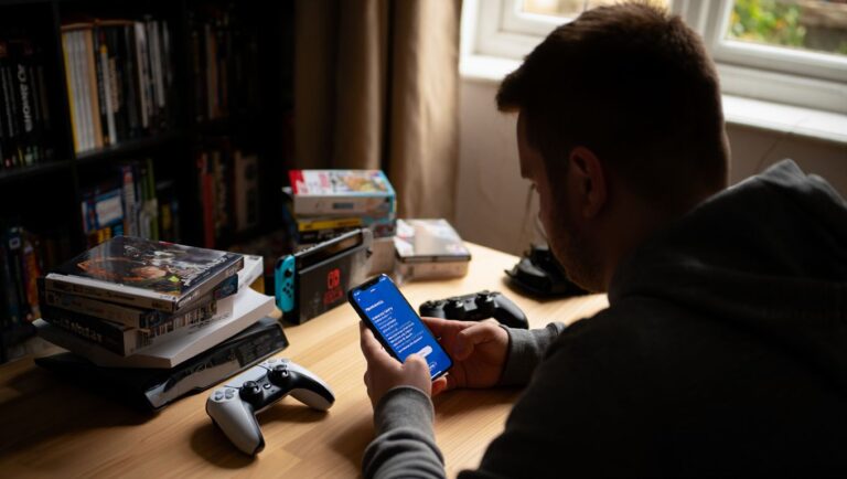 Les sept jeux les plus attendus de 2026 que les joueurs sʼarrachent déjà en précommande
