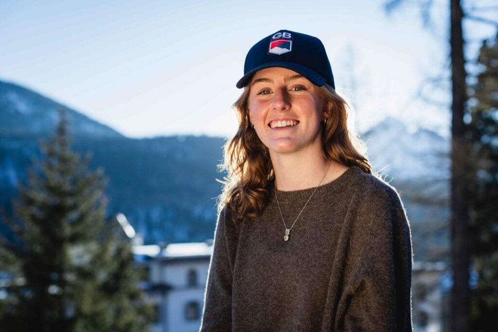 Annonce des équipes de la Coupe du monde de snowboard cross, de ski cross et de bosses pour la Coupe du monde GB 26/27