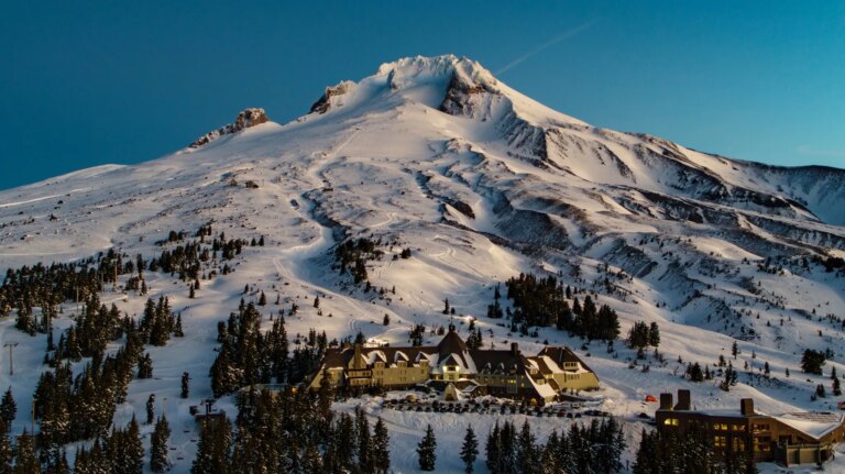 La plus grande chute verticale de chaque État par domaine skiable