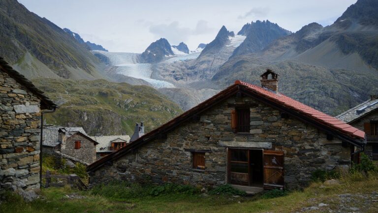 Ce village de Maurienne offre les mêmes glaciers que Chamonix sans les files dʼattente
