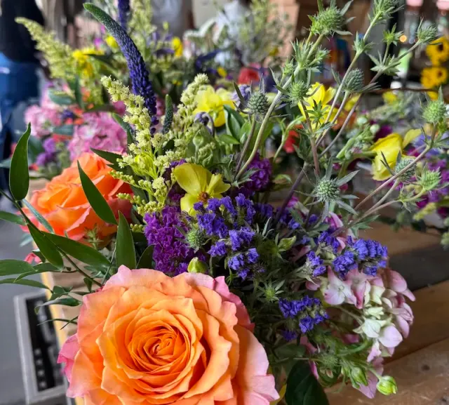 Sashae Floral, tremble