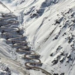Poussé au bord du gouffre alors que Ski Portillo, au Chili, fait face à une fermeture de route historique de 24 jours
