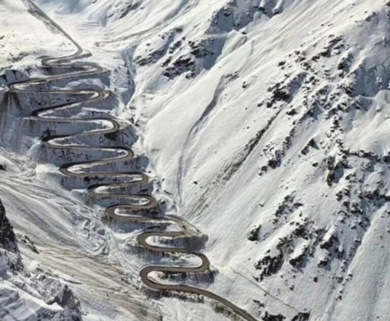 Poussé au bord du gouffre alors que Ski Portillo, au Chili, fait face à une fermeture de route historique de 24 jours