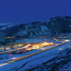 L&rsquo;aéroport d&rsquo;Aspen, Colorado, suspend tous ses vols alors qu&rsquo;un incendie de forêt brûle près de l&rsquo;espace aérien de l&rsquo;aéroport