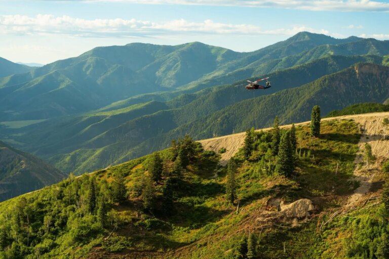 Sundance Mountain Resort, UT, fait de grands progrès avec un nouvel ascenseur électrique Horseman