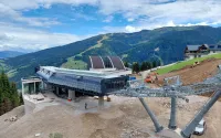La nouvelle télécabine du Snow Space de Salzbourg, en Autriche, prend forme