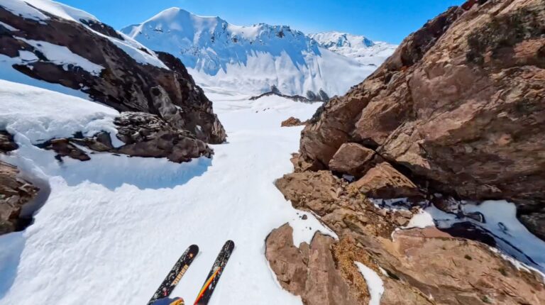 Rapport Patagonia : 8 jours de travail, 1 jour de congé, toujours détruit sur « Happy Shoulder »