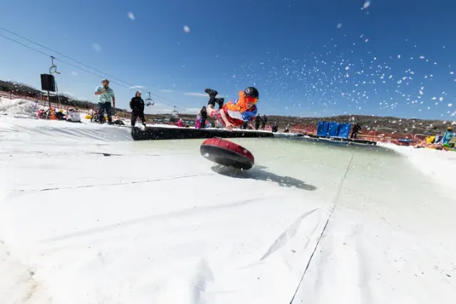 Glissière à tube Perisher