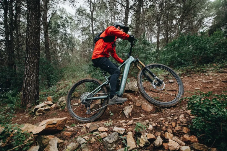 J&rsquo;ai finalement acheté un VTT électrique et cela a changé ma vie