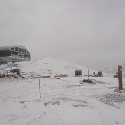 Banff Sunshine, en Alberta, accueille la neige fraîche à l&rsquo;approche de l&rsquo;hiver dans les Rocheuses canadiennes